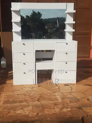 Photo - Chest Dresser