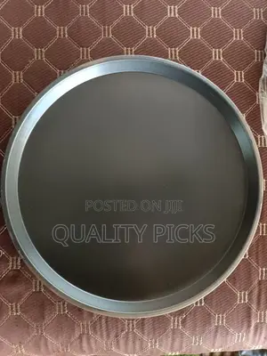 Round Pizza Plate