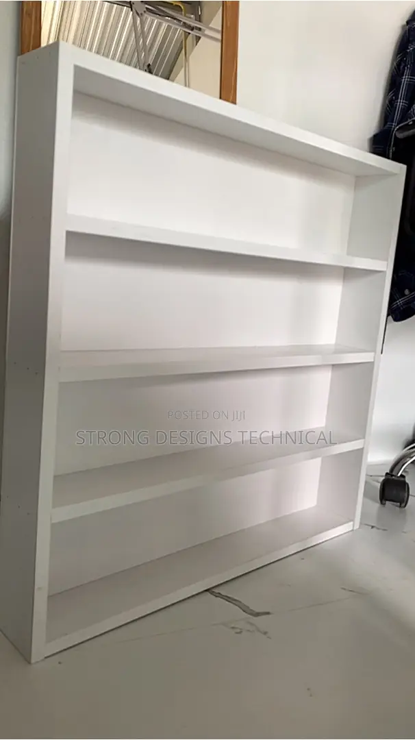 Manicure Nail Polish Shelves for Salons
