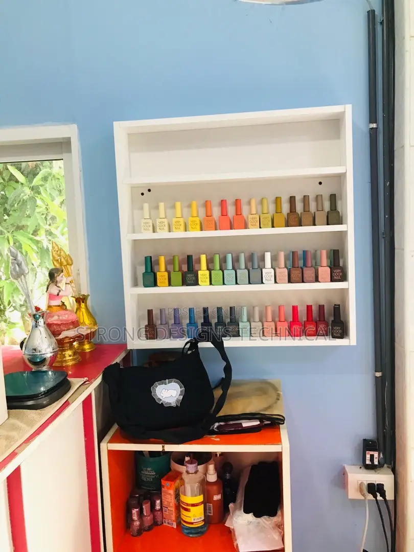 Manicure Nail Polish Shelves for Salons