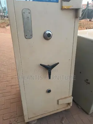 Five Tone Safes