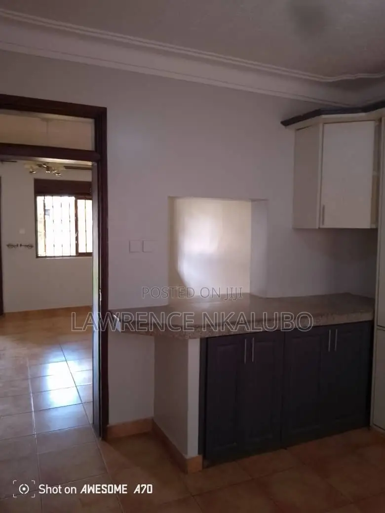 1bdrm Chalet in Kirinya-Bweyogerere, Kira for rent