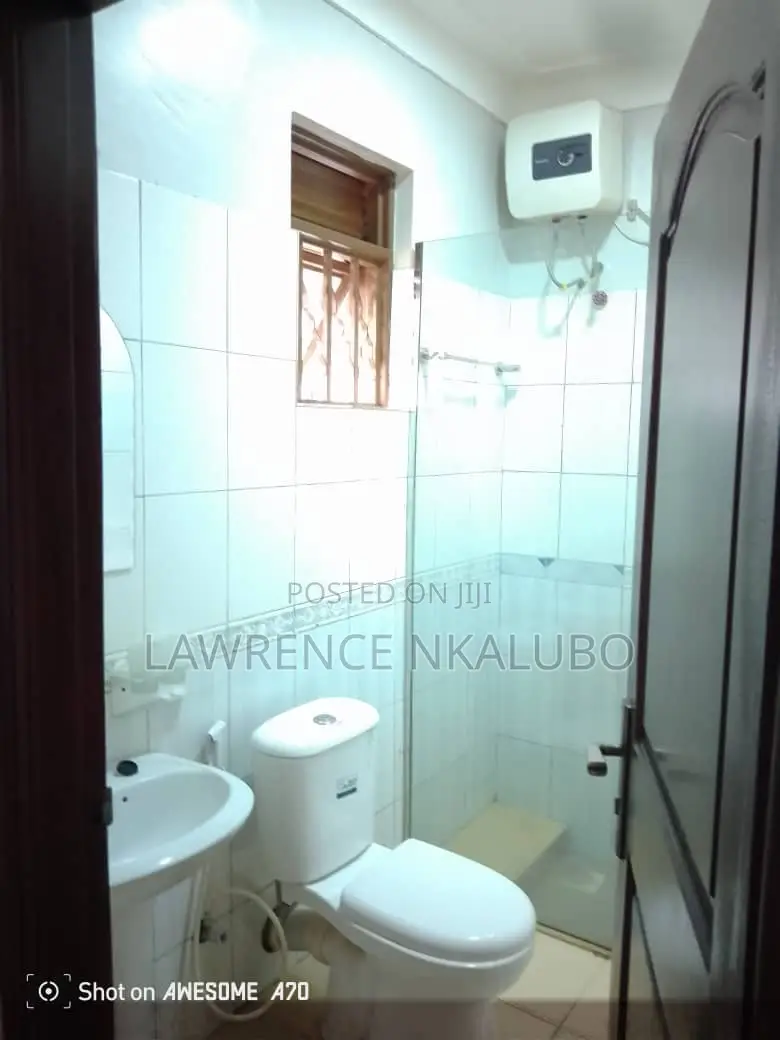 1bdrm Chalet in Kirinya-Bweyogerere, Kira for rent