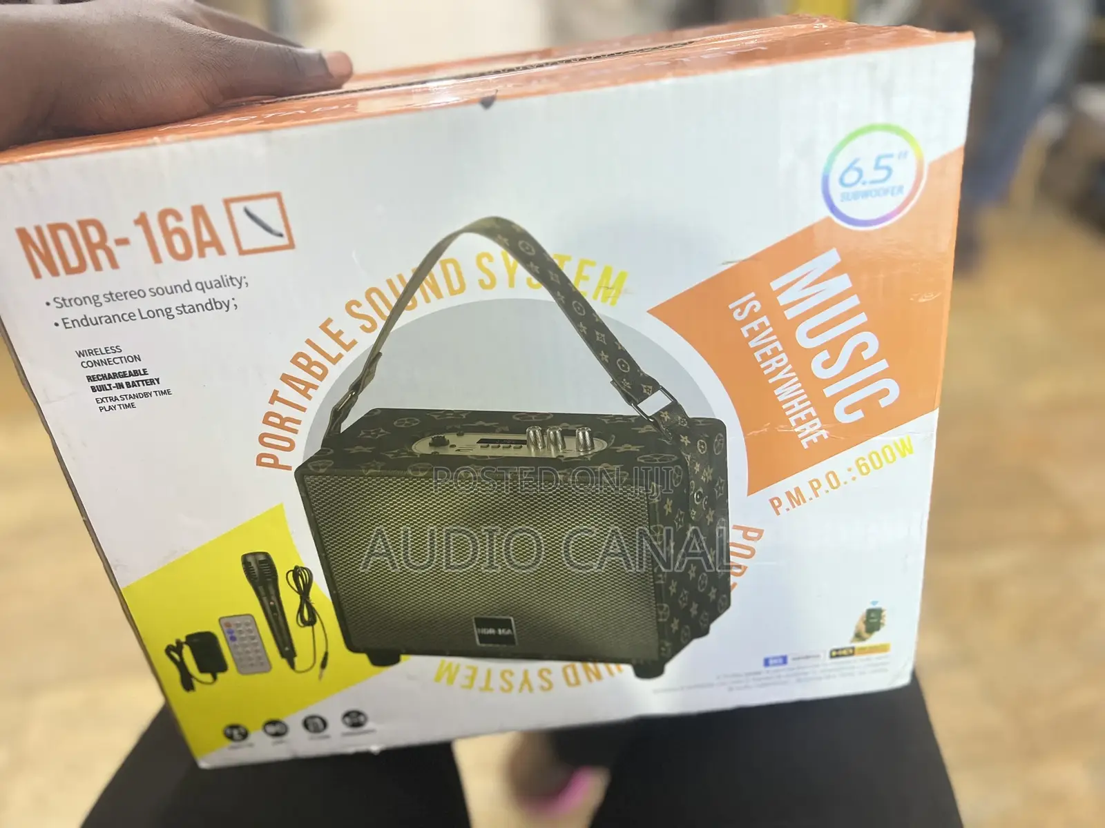 NDR Bluetooth Portable Hand Hold Speaker