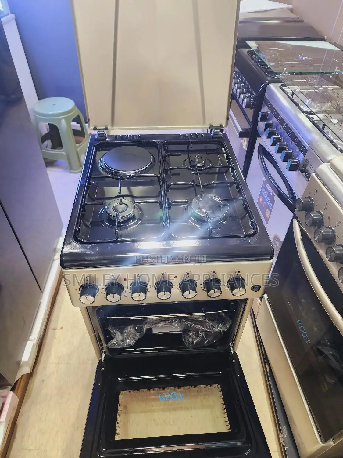 New Discounted Pixels 60 by 50 (3+1) Gas Cooker