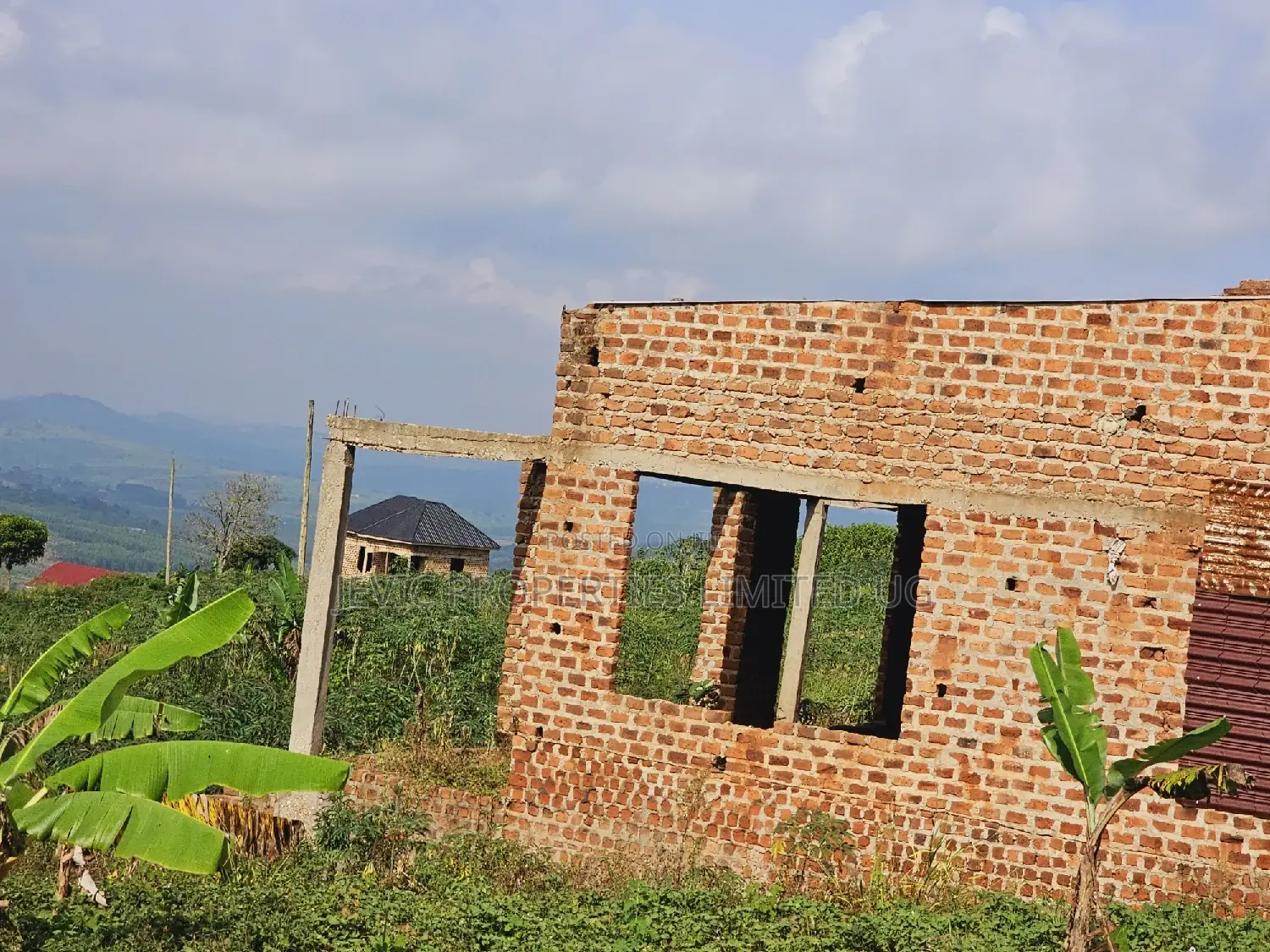 Quick Sale , Land at Kakiri Kikugi 2km Off Tarmac Police