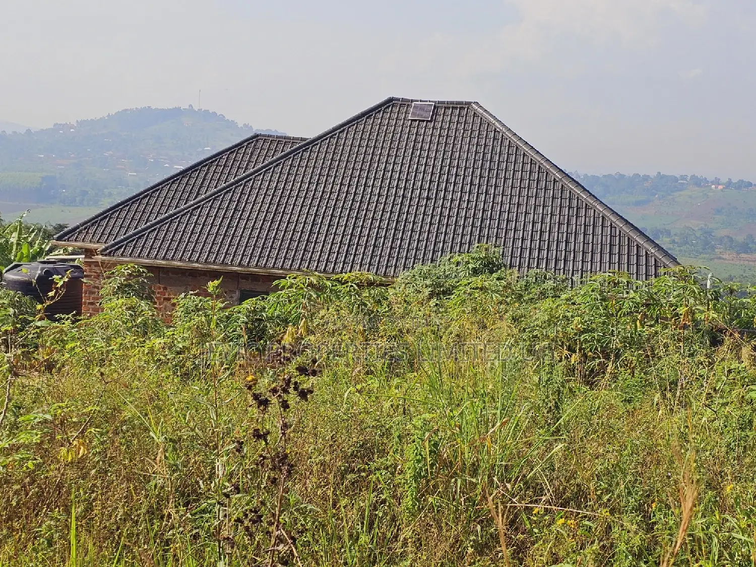 Quick Sale , Land at Kakiri Kikugi 2km Off Tarmac Police