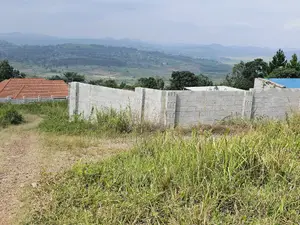 Titled Plot on Quick Sale Kakiri Kikugi Along Hoima Road