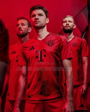 Bayern Home Kit 24/25 Players Version Original