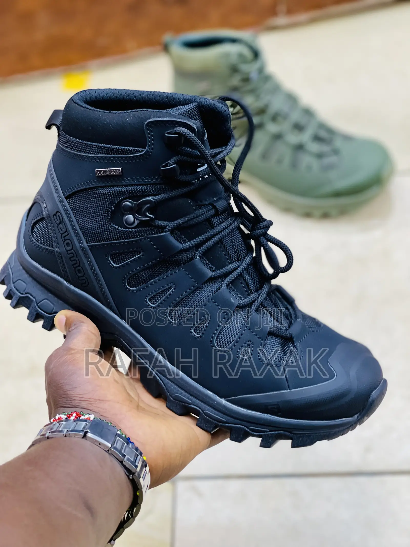 Original Black SALOMON High Top Hiking Boots