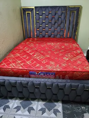 Geometric Simple Bed