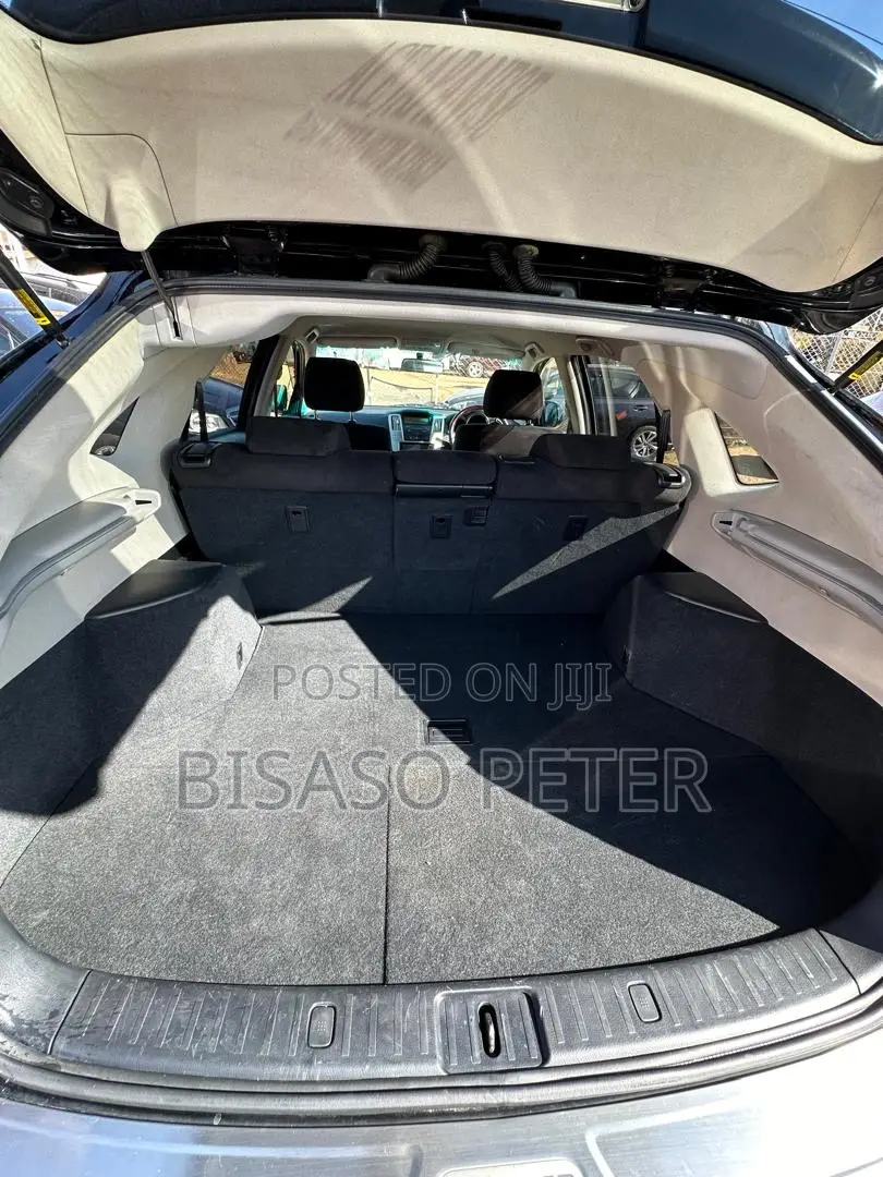 Toyota Harrier 2.4 2012 Black