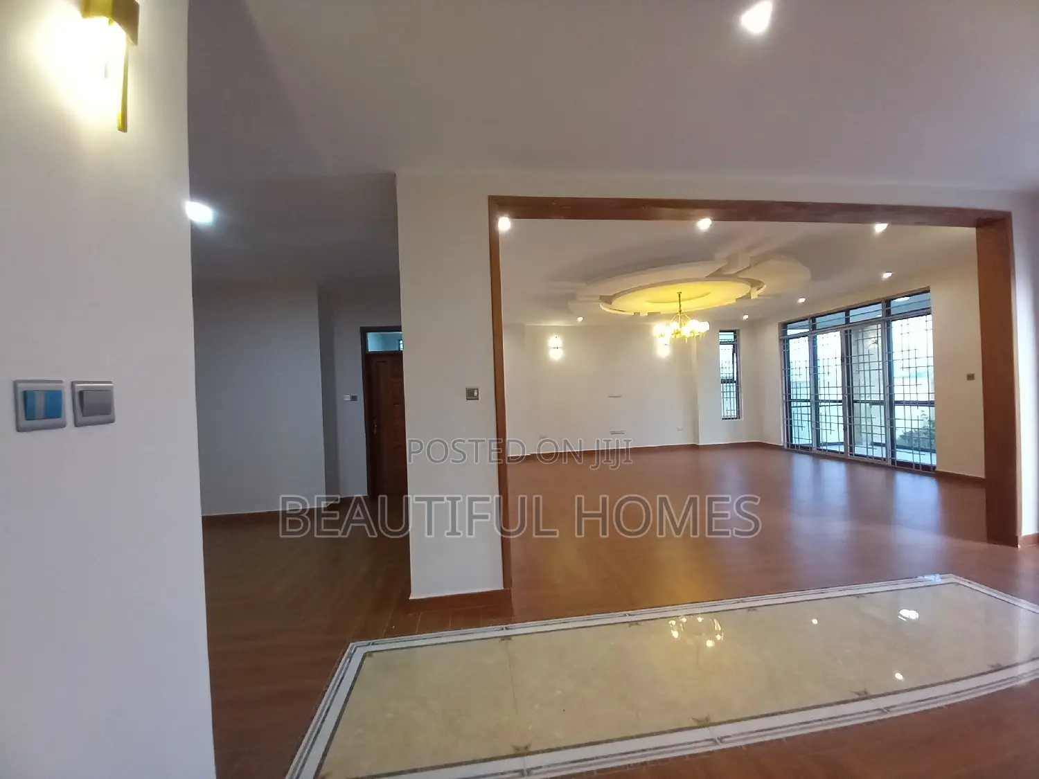 Furnished 7bdrm Duplex in Kyanja, Central Division for sale