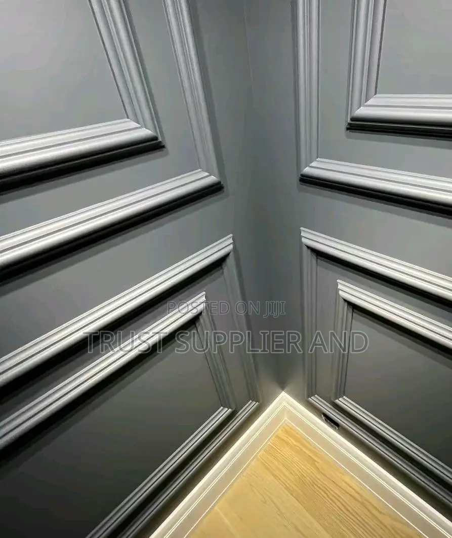 Cornices Wall Molding On
