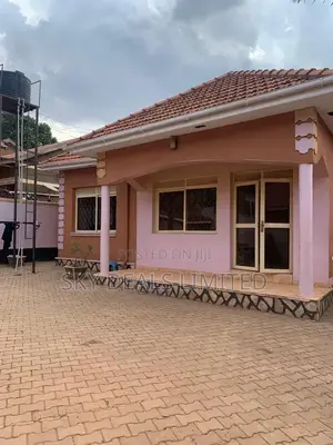 3bdrm Bungalow in Kisaasi, Nakawa for rent
