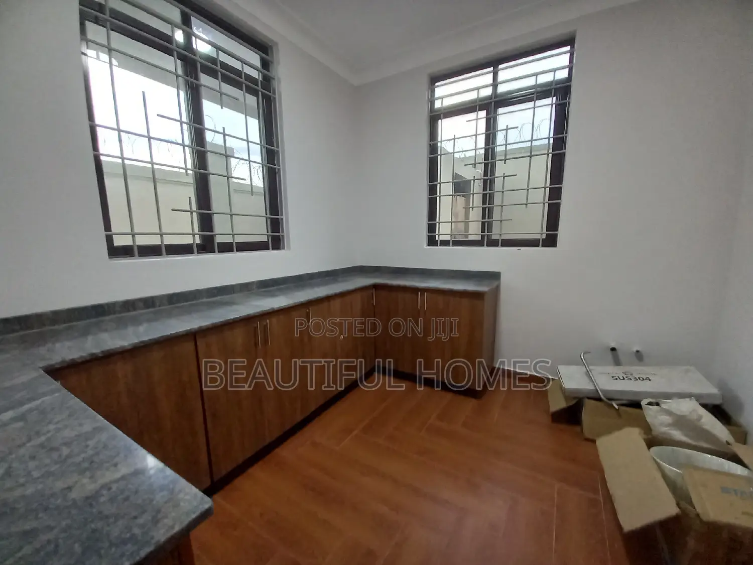 Furnished 7bdrm Mansion in Kyanja, Nakawa for sale