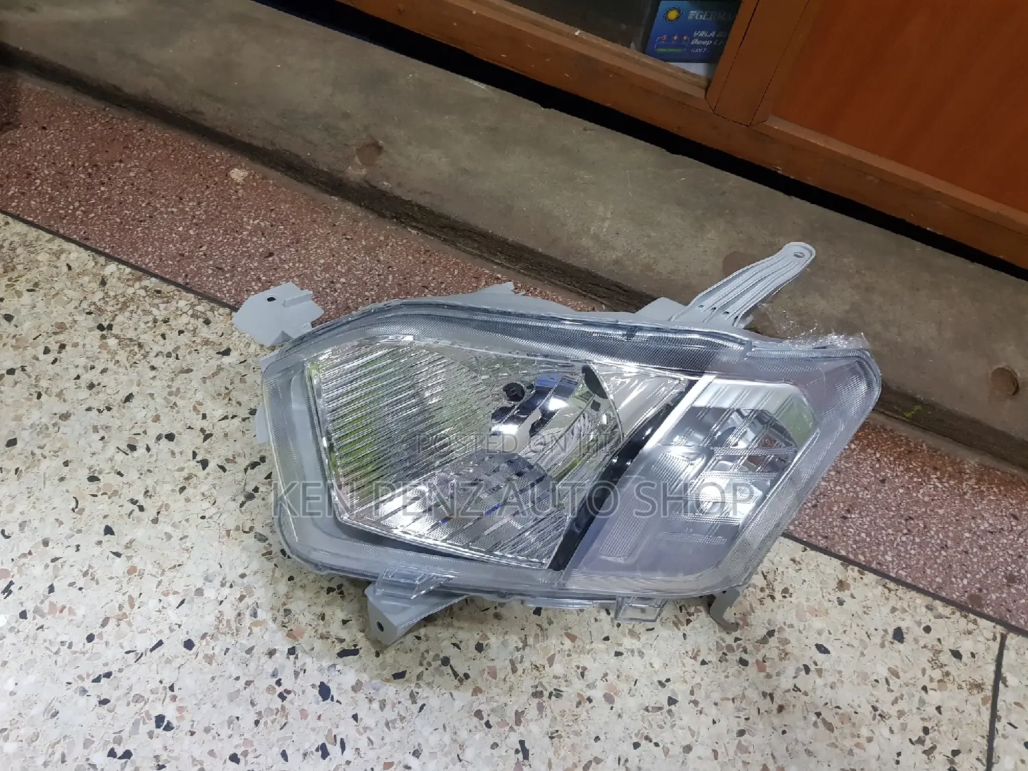 Headlamps for Probox 2014