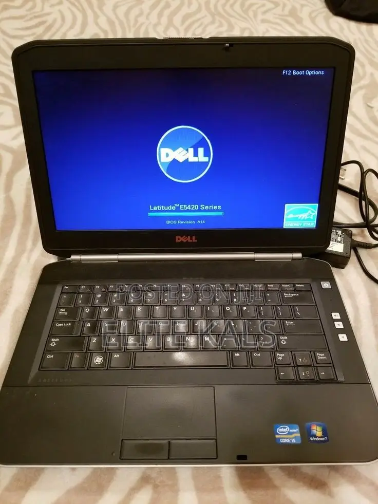 Laptop Dell Latitude E5420m 4GB Intel Core I5 HDD 500GB