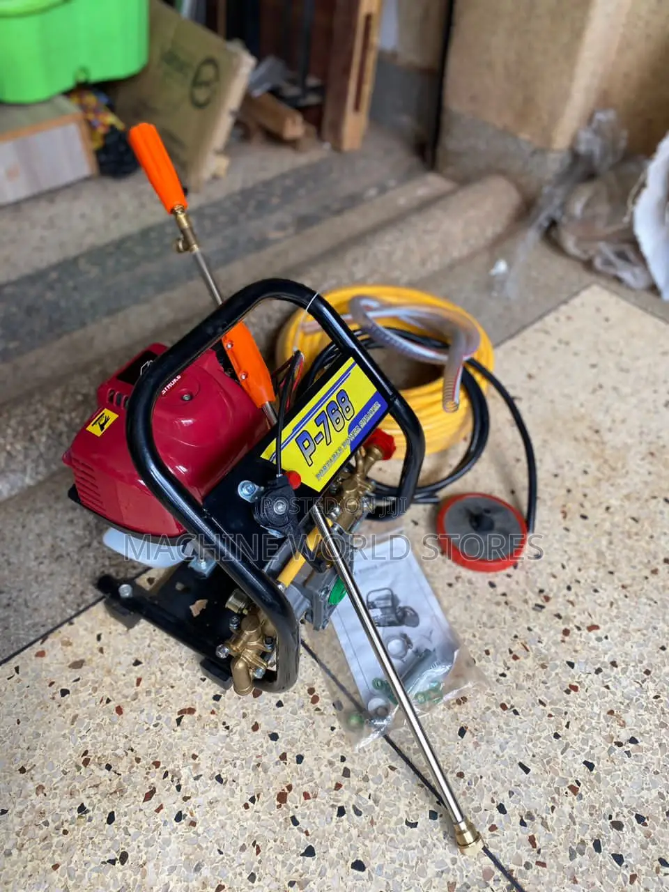 Portable Sprayer 4stroke.