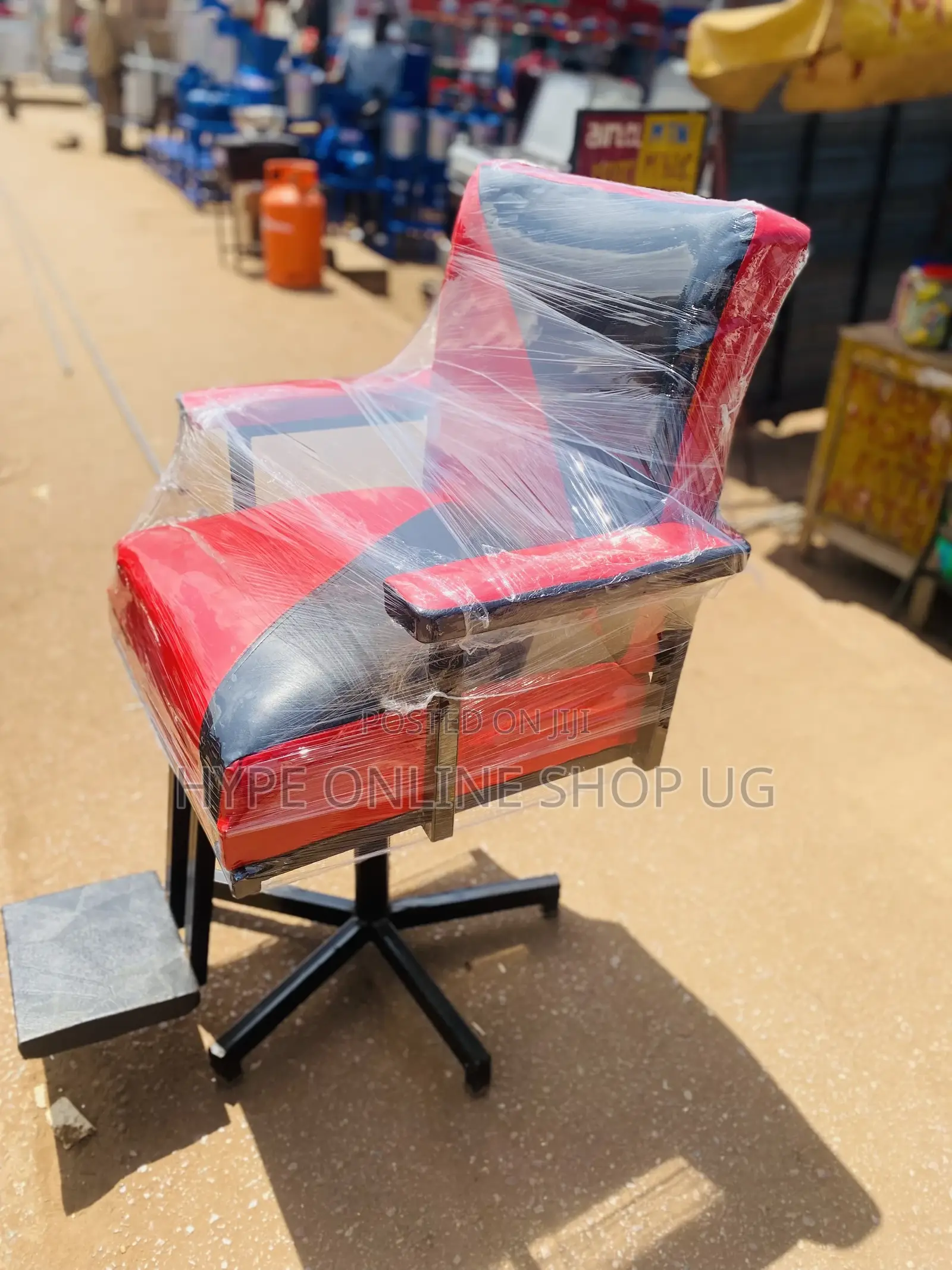 Red$Black Barber Standard Chairs