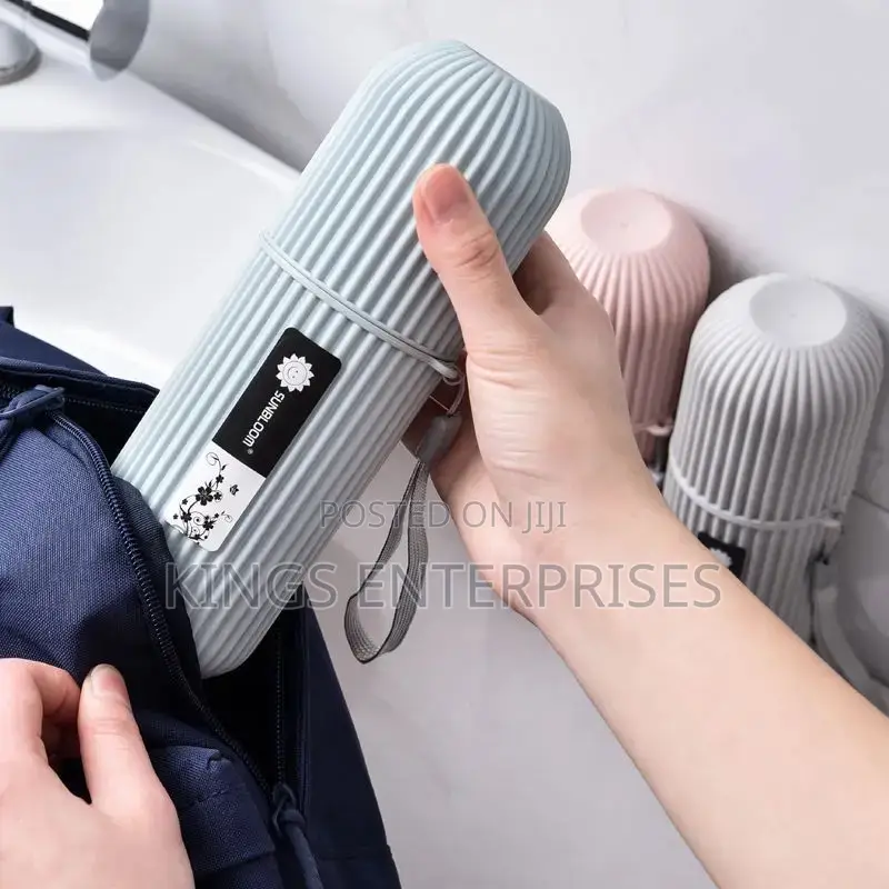 Traveling Toothpaste and Toothbrush Holder