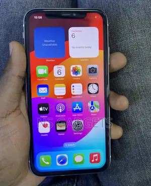 Photo - Apple iPhone 11 128 GB White