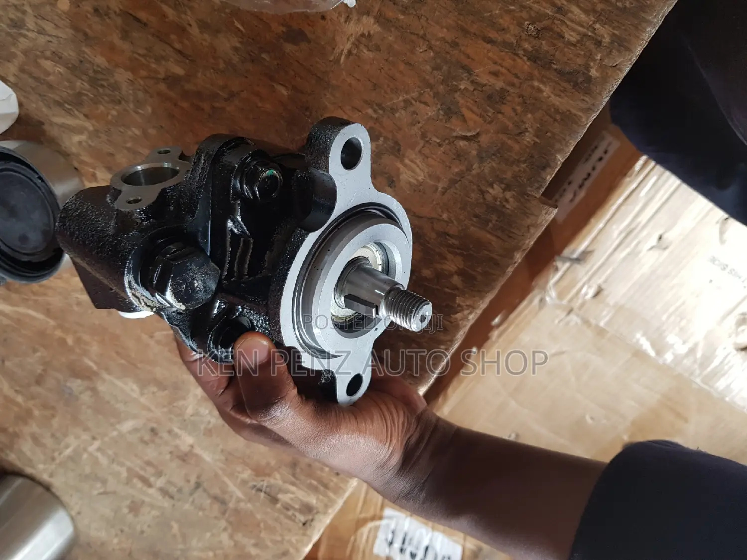 Steering Pump for Landcruiser Hardtop FJ75 ( 1HZ Engine)