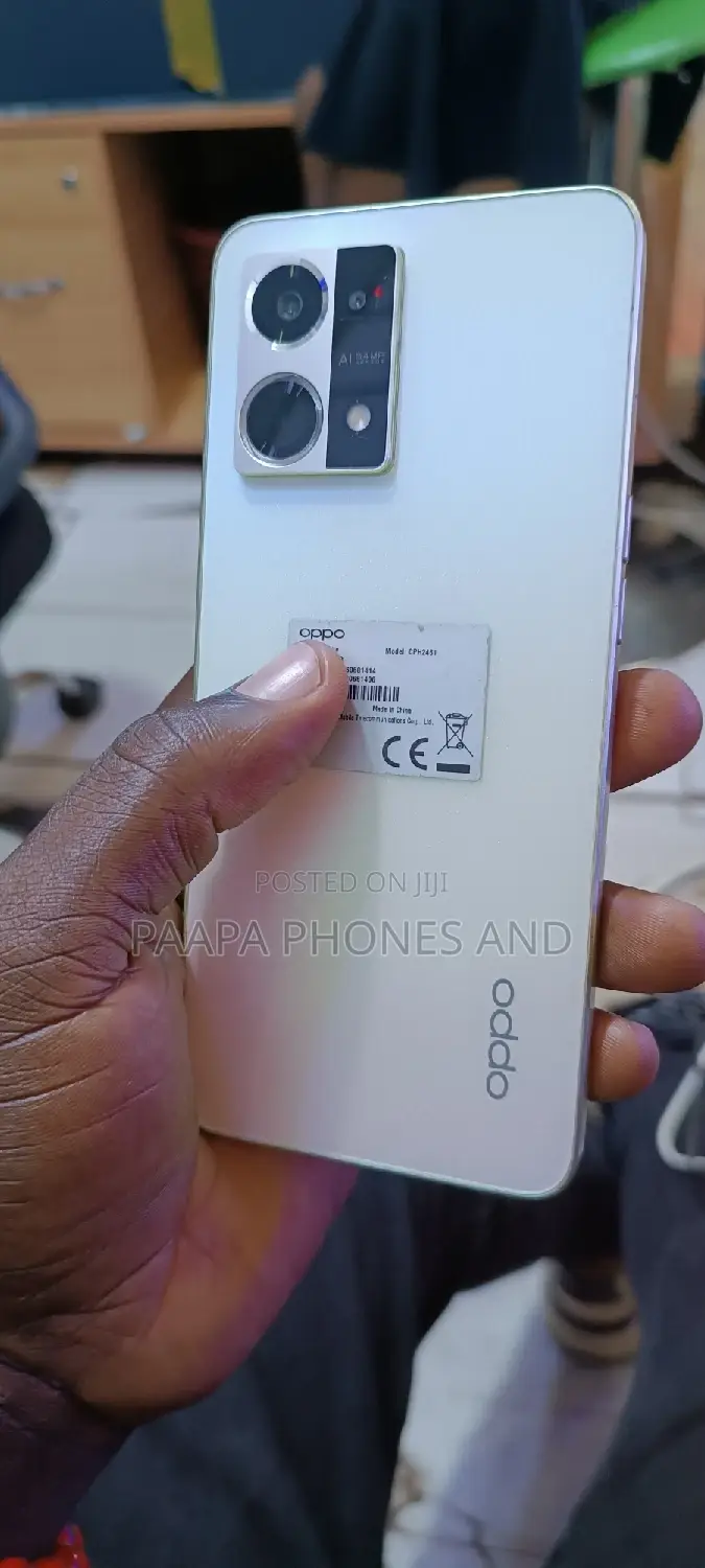 Oppo Reno8 256 GB Bronze