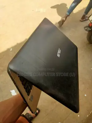 Laptop Asus 1015E 4GB Intel Core 2 Duo HDD 256GB