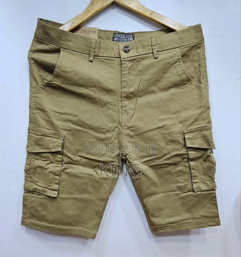 Kaki Shorts. New