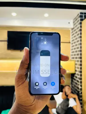 Apple iPhone X 64 GB Black