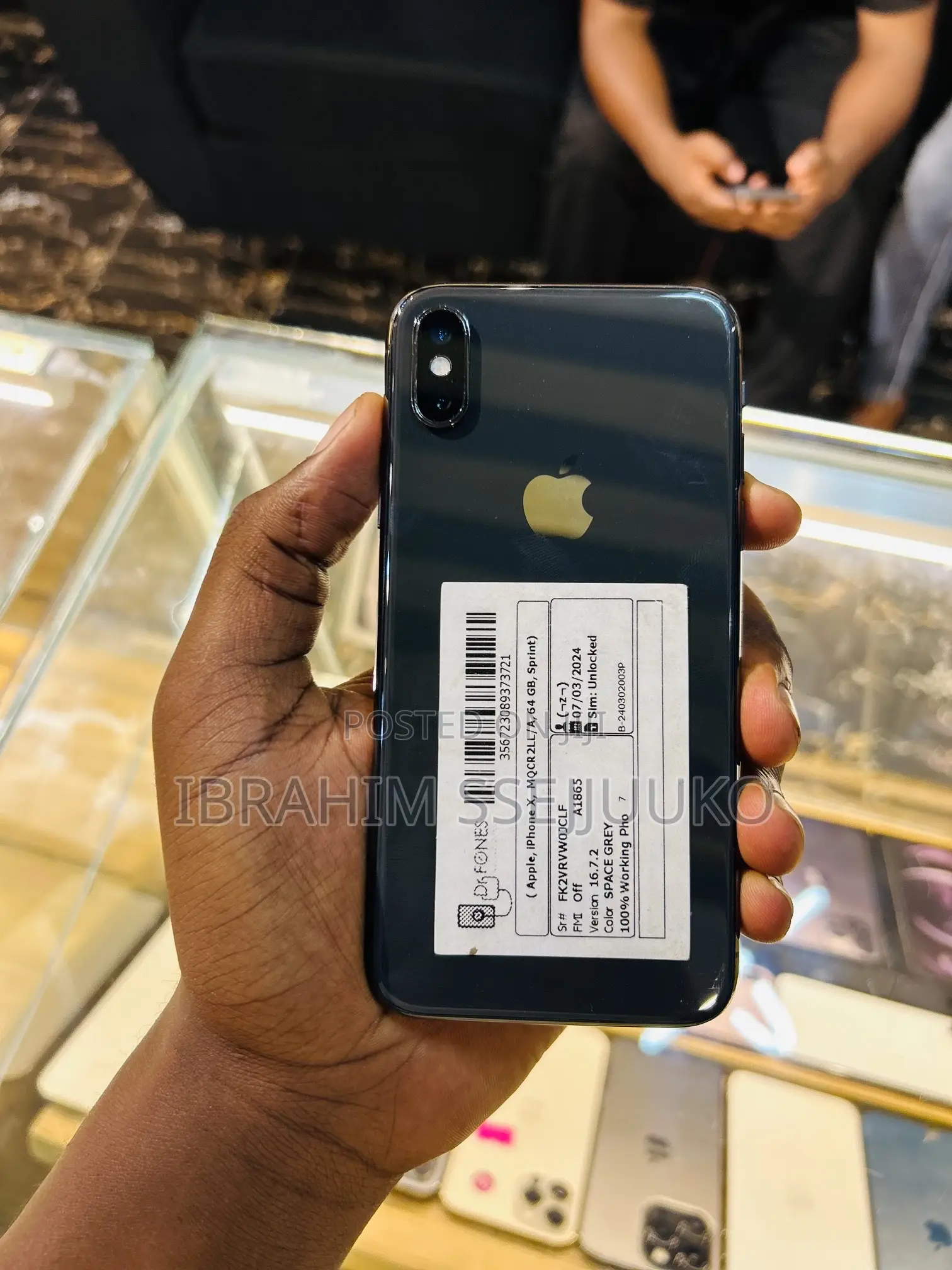 Apple iPhone X 64 GB Black