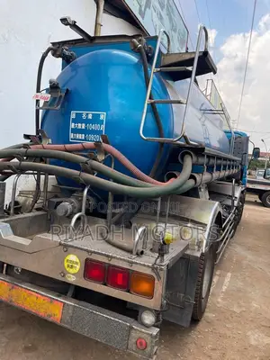 Isuzu Sewage Truck