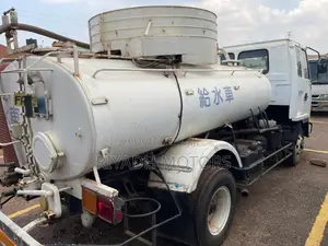 Isuzu Forward Sewage