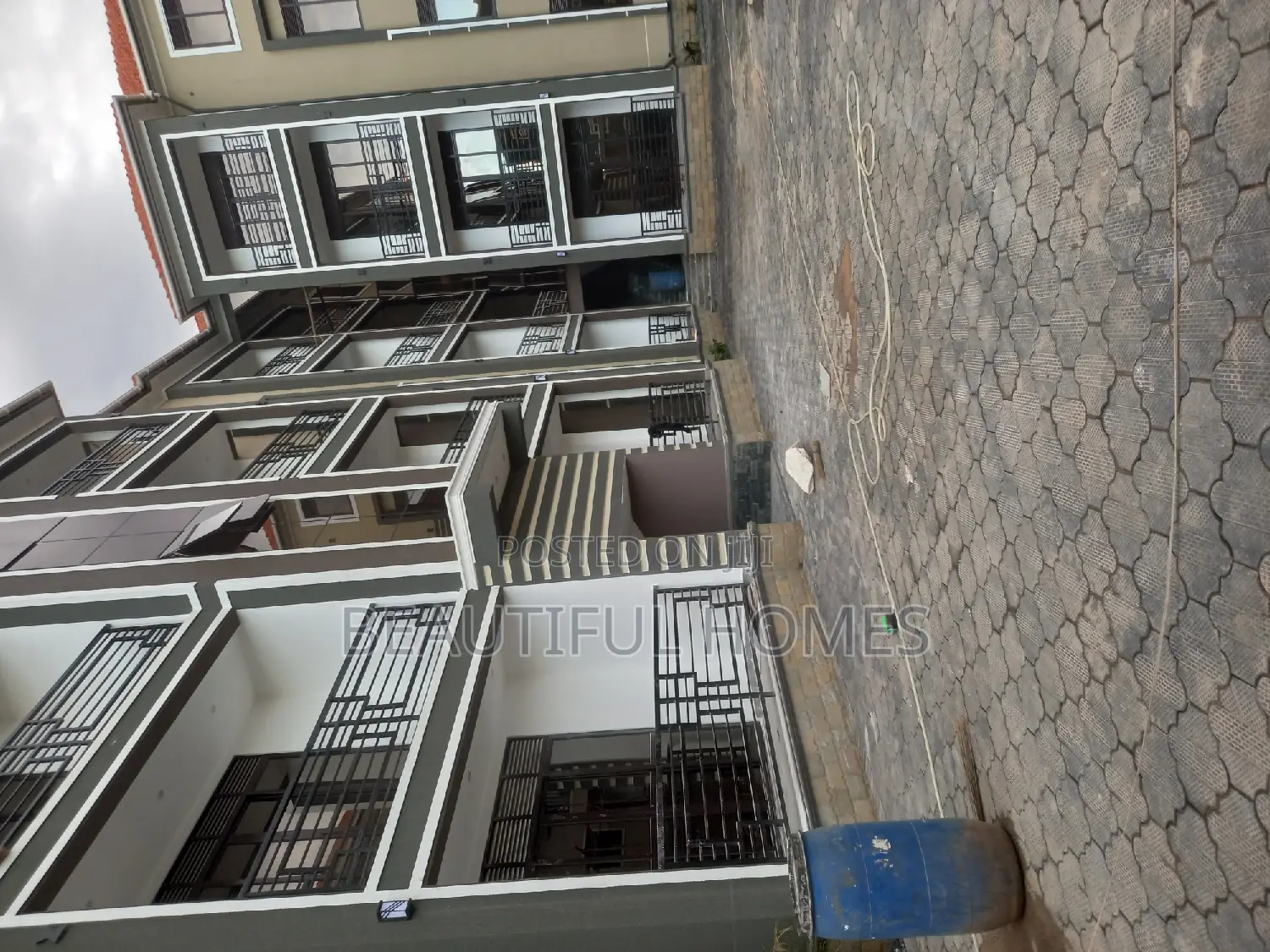 Furnished 2bdrm Block of Flats in Bukoto, Central Division for sale