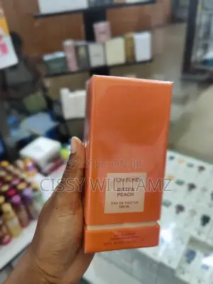 Photo - Tom Ford Bitter Peach EDP Spra/Tom Ford Bitter Peach Perfume