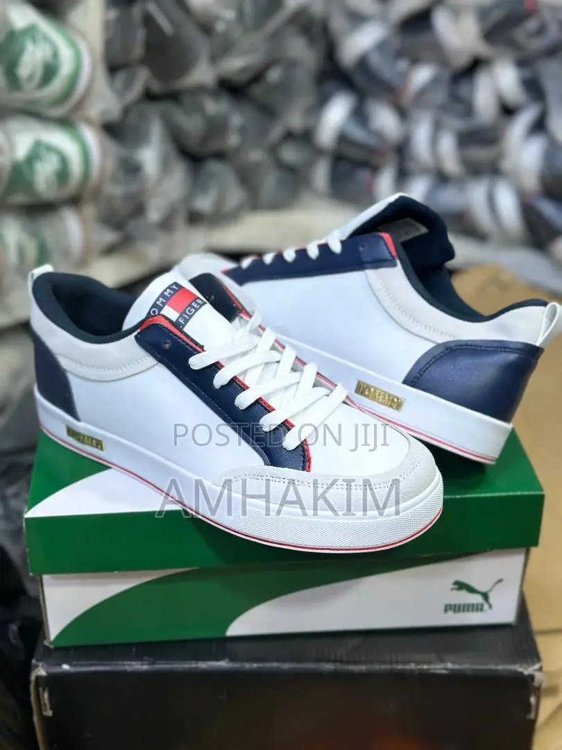 Classic Tommy Hilfiger Sneakers in Stock