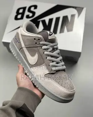 Original Grey Suede Nike Sb Dunk Low London Sneaker