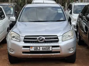 Toyota RAV4 2007 Silver