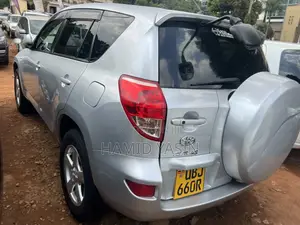 Toyota RAV4 2007 Silver