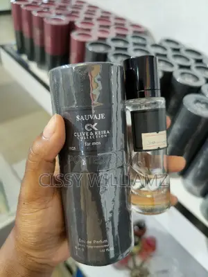 Photo - Dior Sauvage/Sauvaje Perfume/Dior Sauvage Eau De Parfum Spra