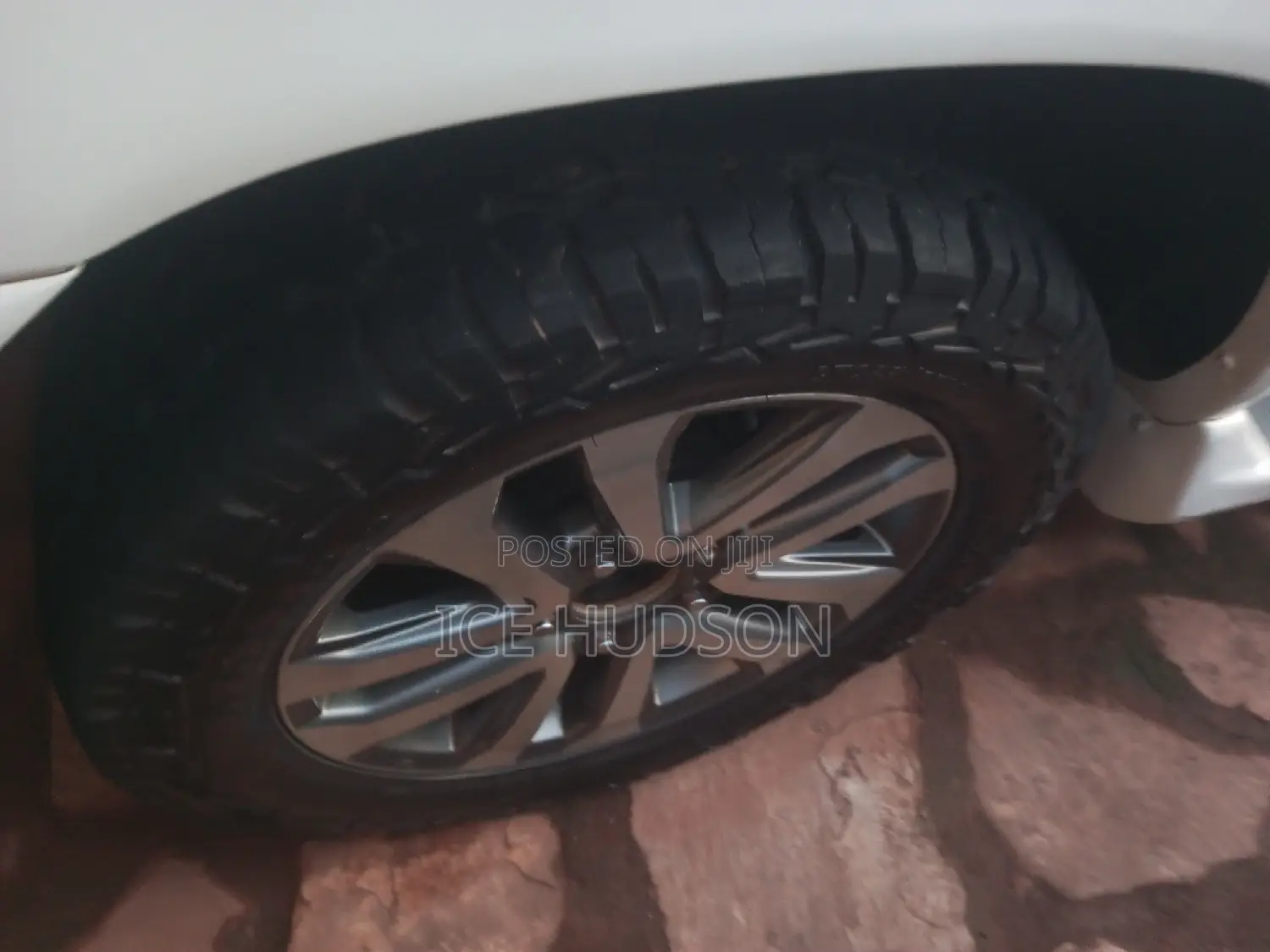 Toyota Land Cruiser Prado 2007 White