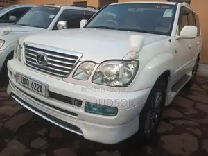 Photo - Toyota Land Cruiser Prado 2007 White