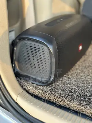 JBL Basspro Go - Car Subwoofer Portable Bluetooth Speaker