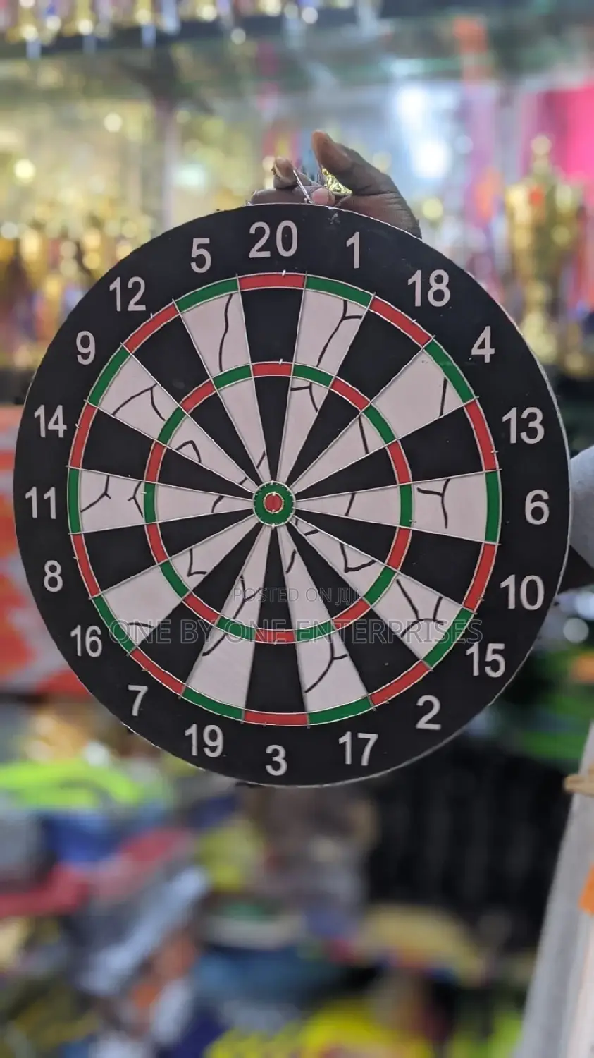 Famous Quality Magnetic Dart Board Game