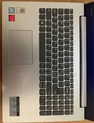 Laptop Lenovo IdeaPad 330 4GB Intel Core I5 HDD+SSD 256GB
