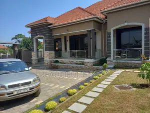 Furnished 5bdrm Bungalow in Kira for sale