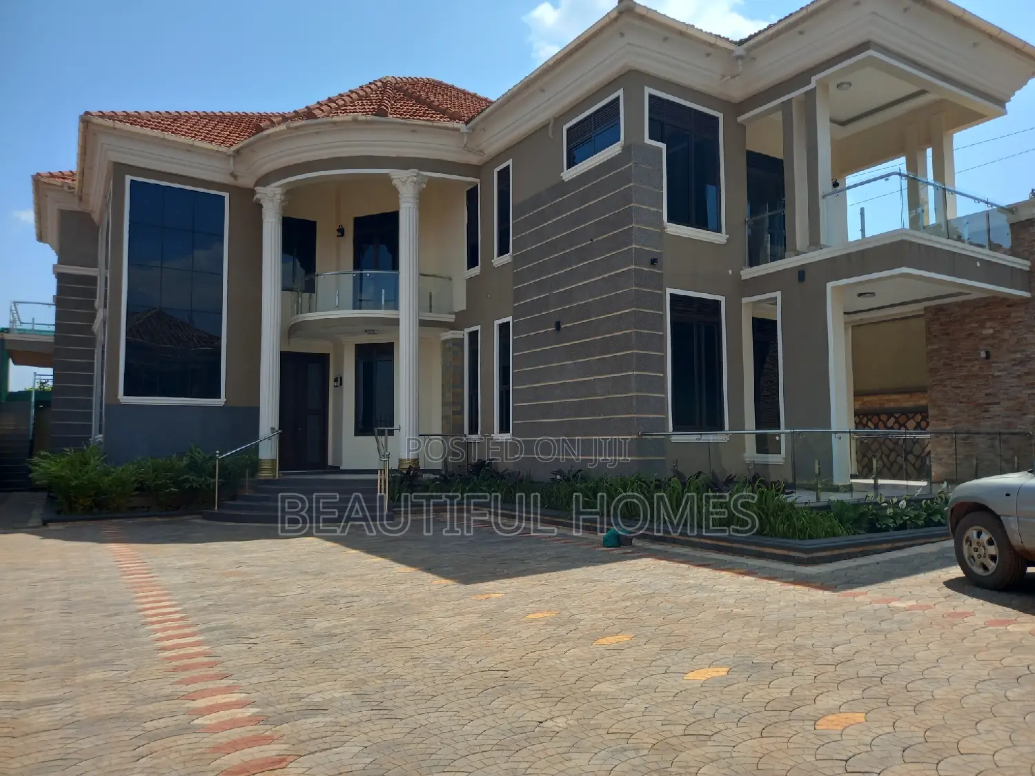 Furnished 6bdrm House in Kira Ministers for sale
