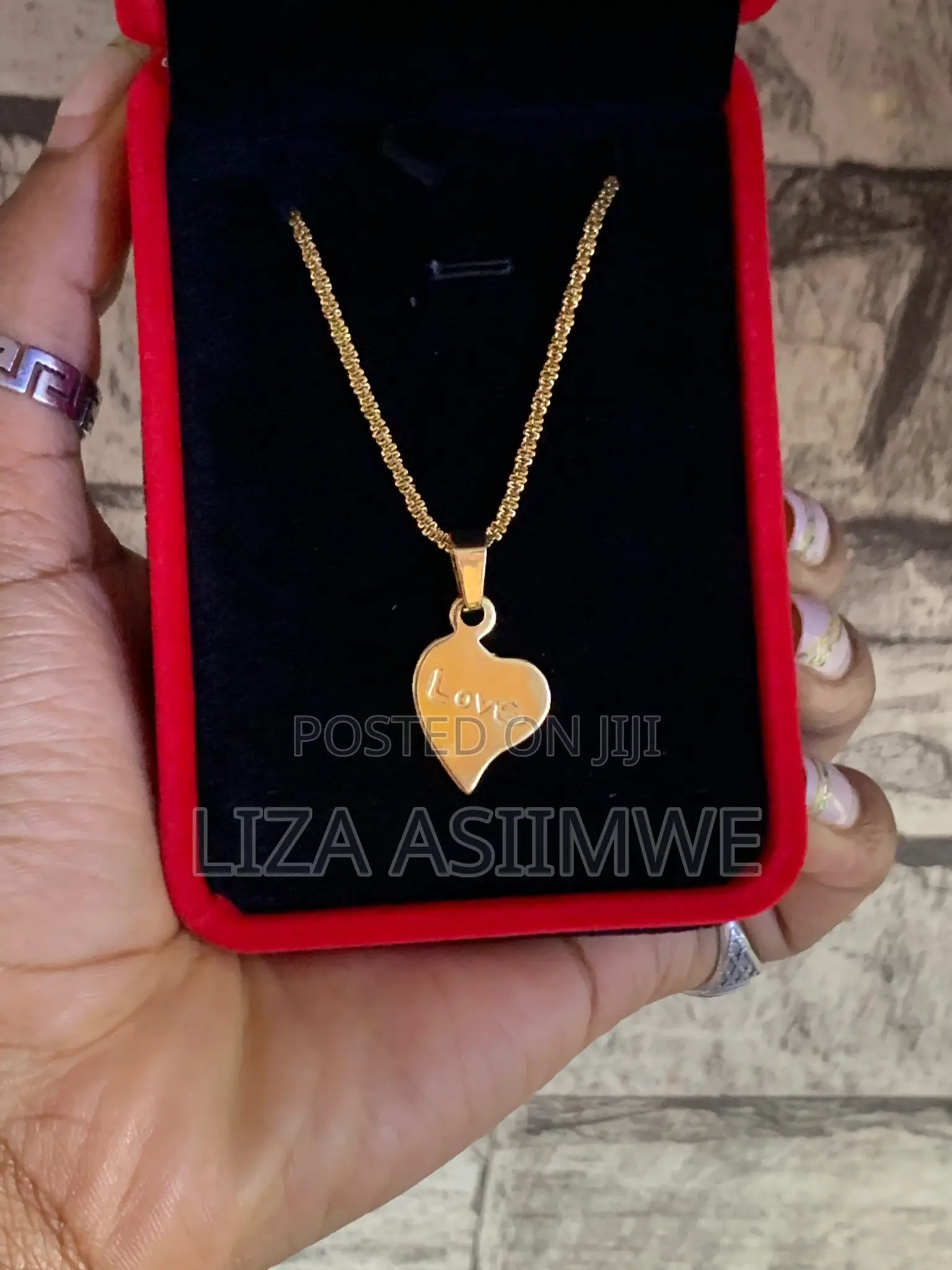 Simple Lady’S Necklaces