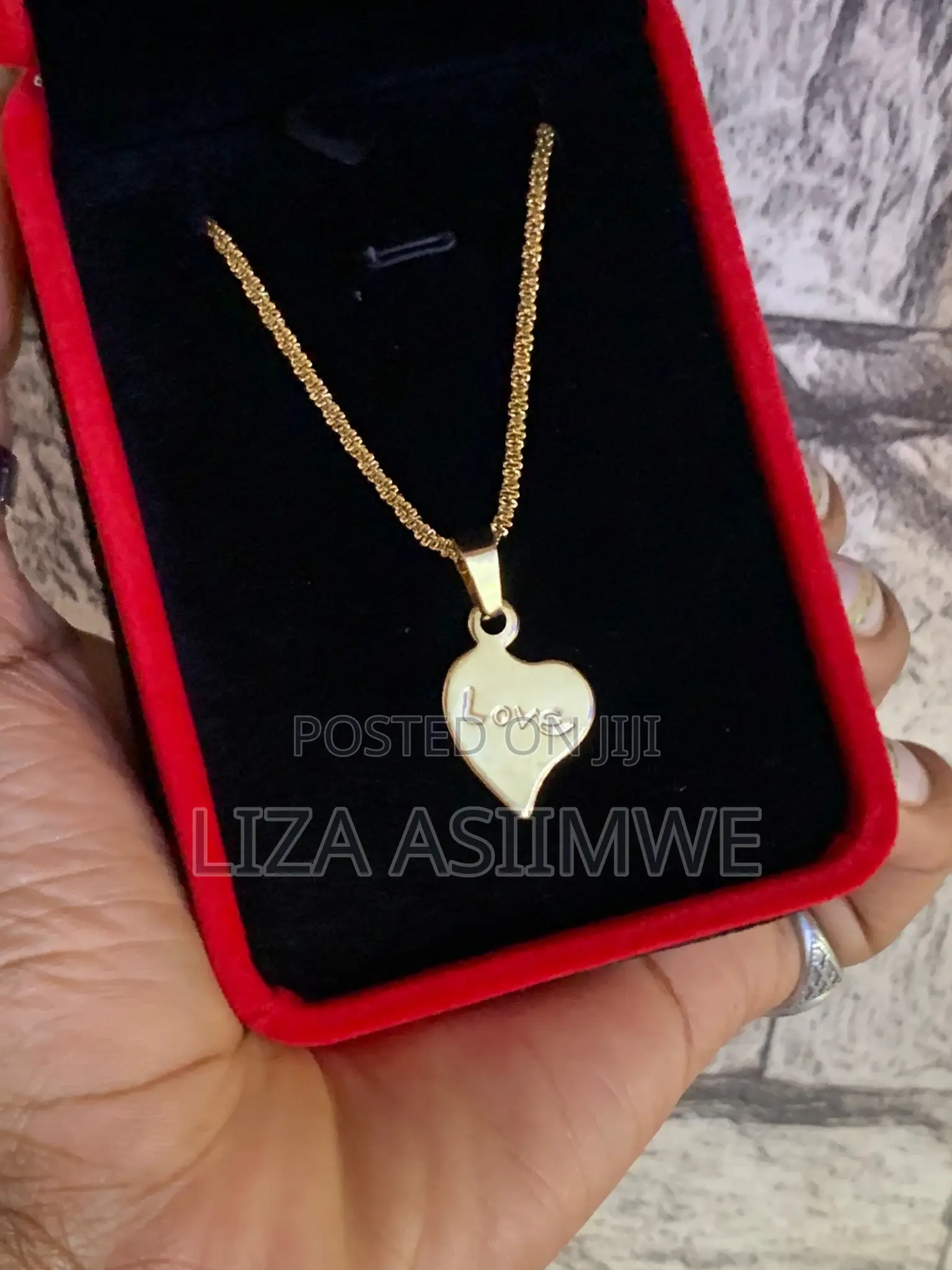 Simple Lady’S Necklaces